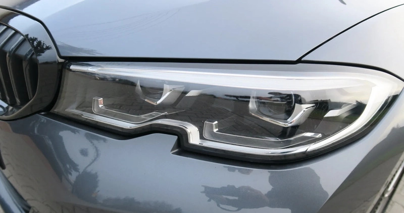 BMW Seria 3 cena 122800 przebieg: 119000, rok produkcji 2020 z Tyszowce małe 781